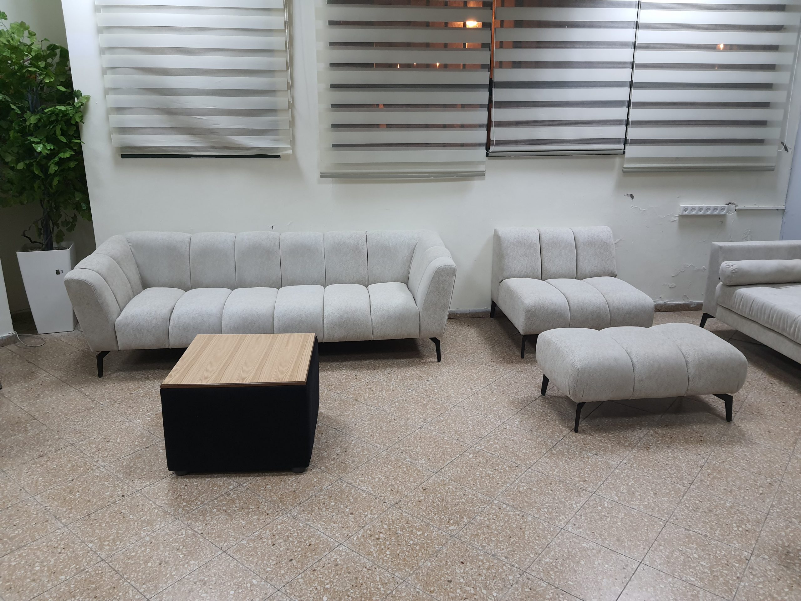 ספת ישיבה "טוקיו" – תמונה 2